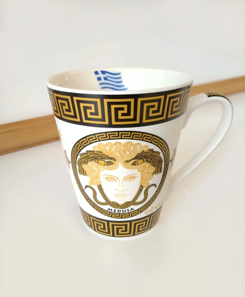 fd3c3af4 87e3 4d34 9393 da3cc75b42b0 2026 02 09 10 41 21.686379.jpg 1 scaled Κούπα λευκό-χρυσό- Μέδουσα
